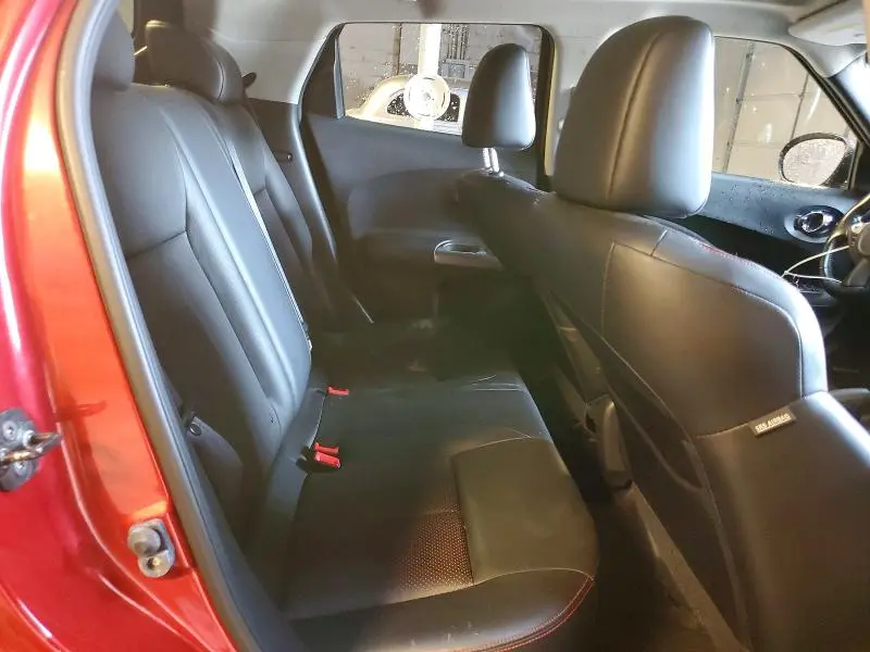 2014 NISSAN JUKE SL  