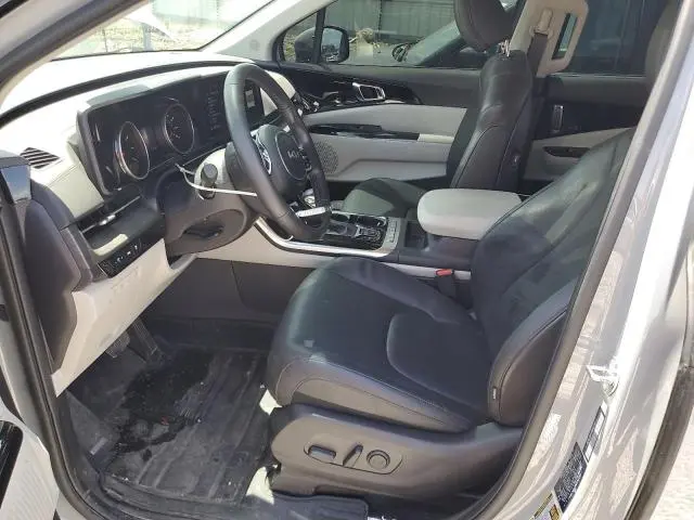 2024 KIA CARNIVAL EX  