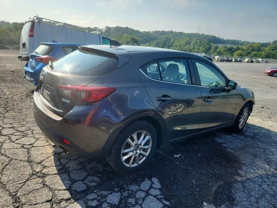 2014 MAZDA 3 TOURING  
