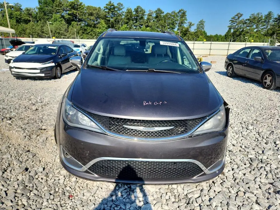 2020 CHRYSLER PACIFICA LIMITED  