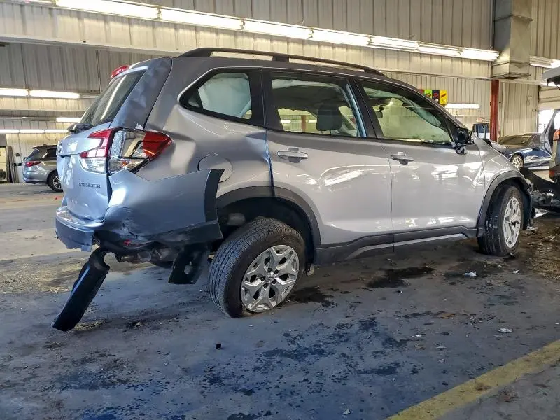 2021 SUBARU FORESTER   