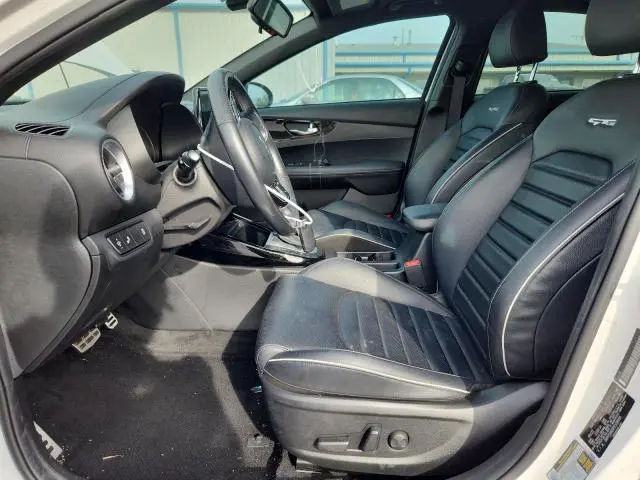 2023 KIA FORTE GT LINE  