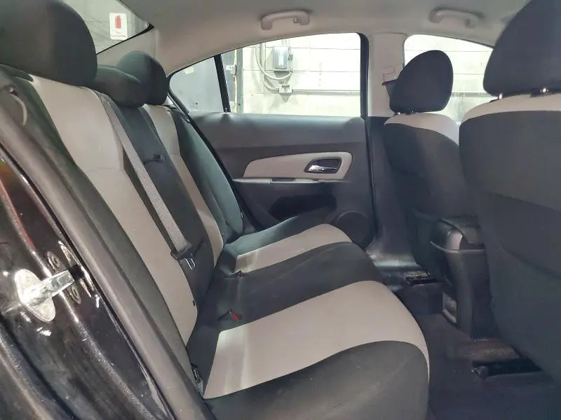 2011 CHEVROLET CRUZE LS  