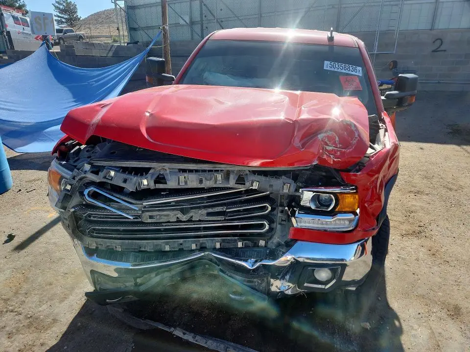 2018 GMC SIERRA K2500 SLE  