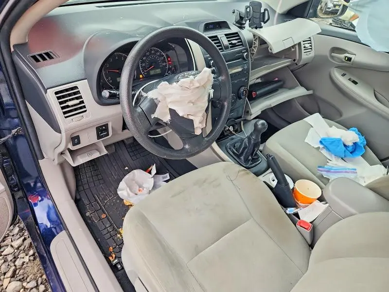 2013 TOYOTA COROLLA L  