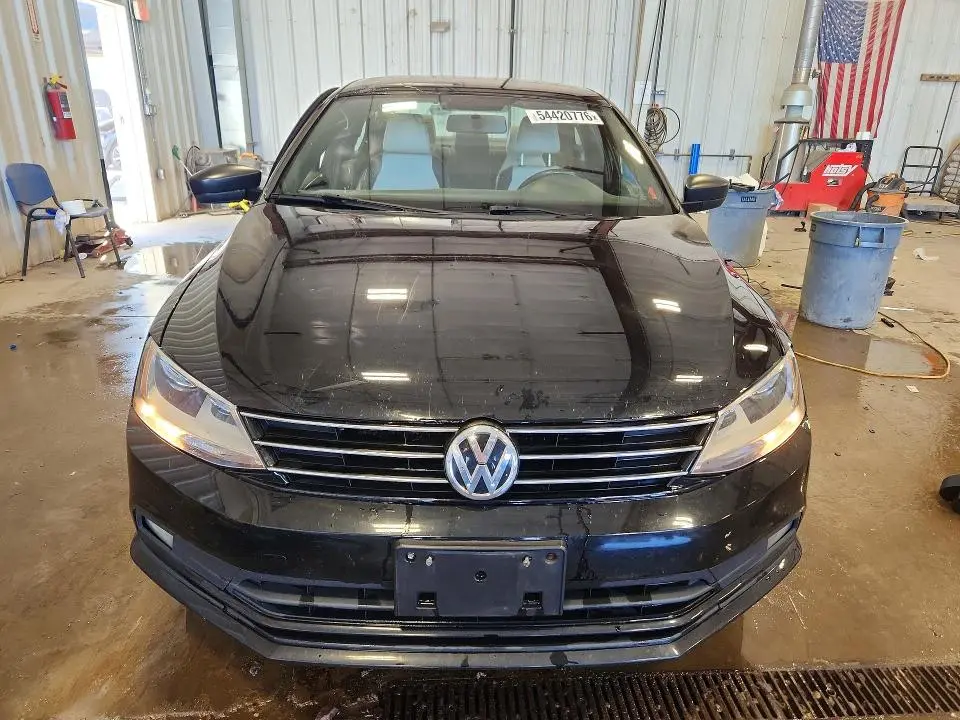 2015 VOLKSWAGEN JETTA SE  