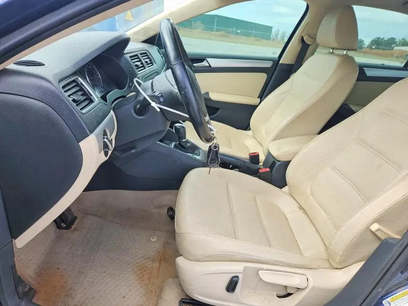 2014 VOLKSWAGEN JETTA SE  