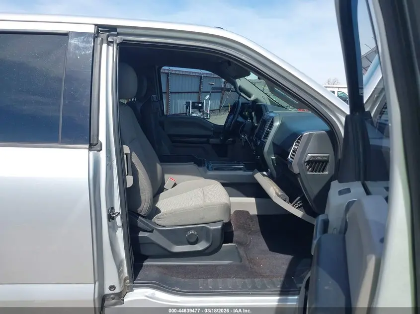 2015 FORD F-150 XLT