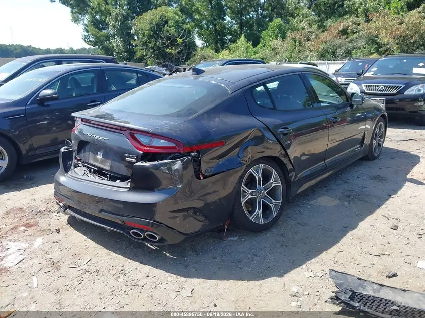 2020 KIA STINGER GT-LINE
