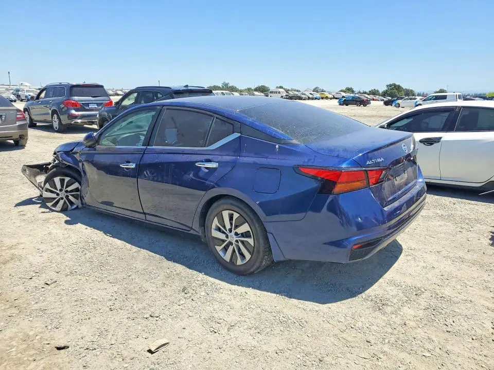 2022 NISSAN ALTIMA S  