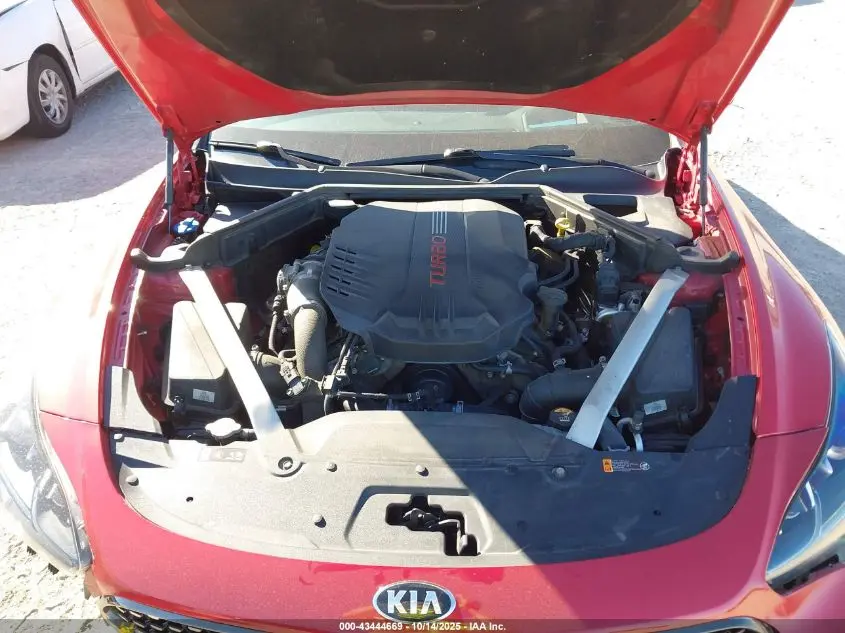 2018 KIA STINGER GT2