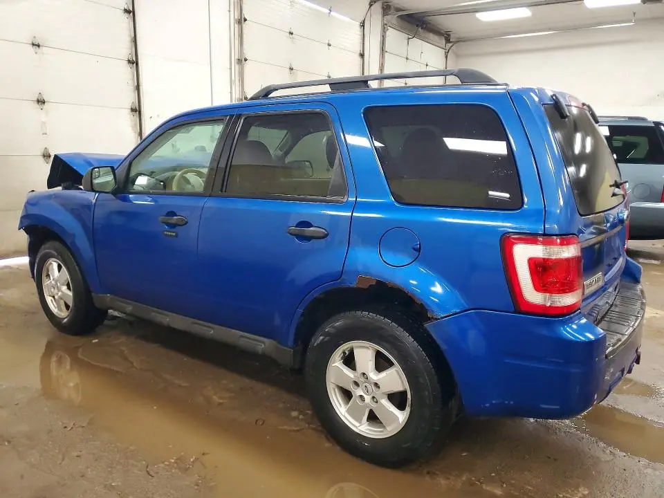 2012 FORD ESCAPE XLT  