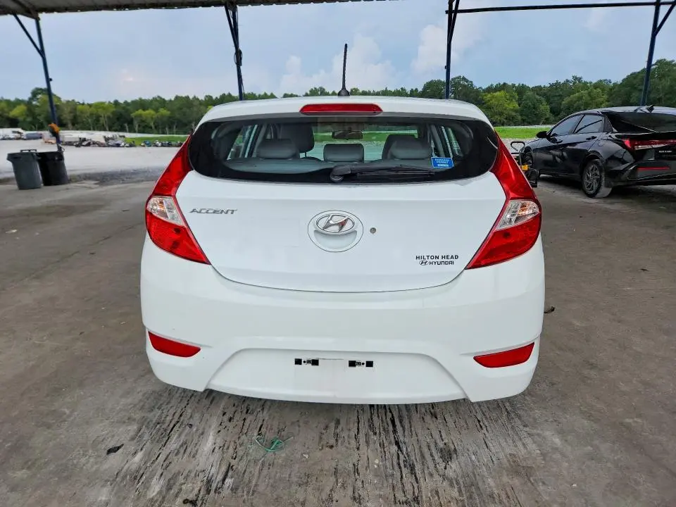 2016 HYUNDAI ACCENT SE  