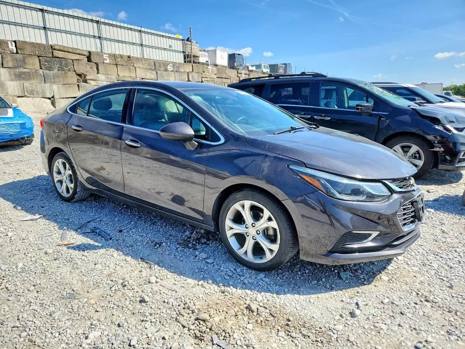 2017 CHEVROLET CRUZE PREMIER  