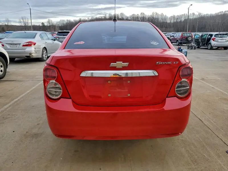2015 CHEVROLET SONIC LT  