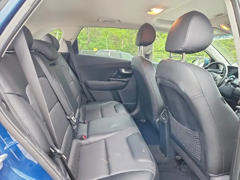 2017 KIA NIRO EX  