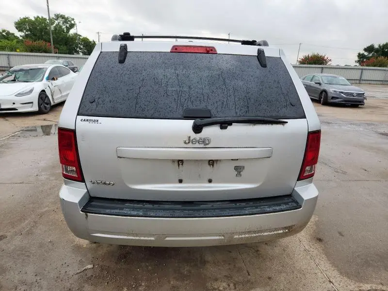 2010 JEEP GRAND CHEROKEE LAREDO  