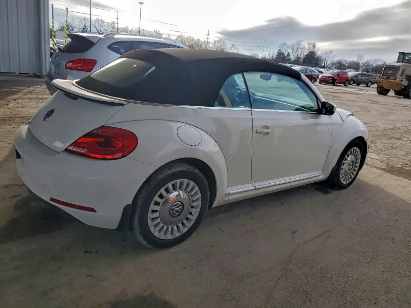 2013 VOLKSWAGEN BEETLE   