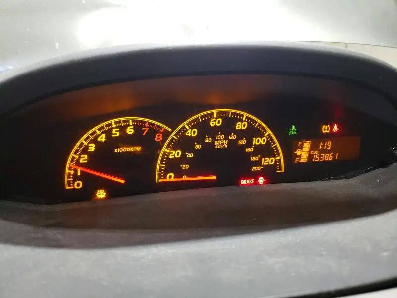 2010 TOYOTA YARIS BASE  