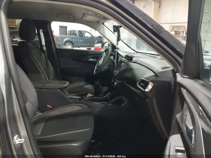 2023 CHEVROLET TRAILBLAZER FWD LT