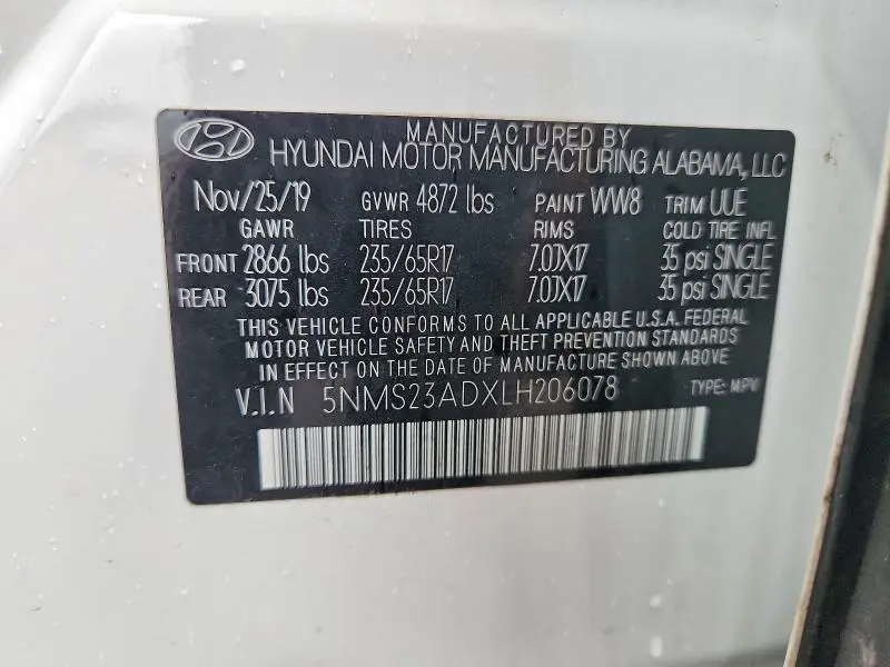 2020 HYUNDAI SANTA FE SE  