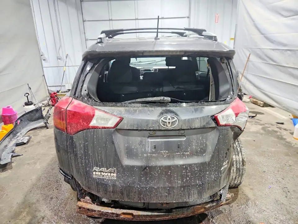 2014 TOYOTA RAV4 LE  