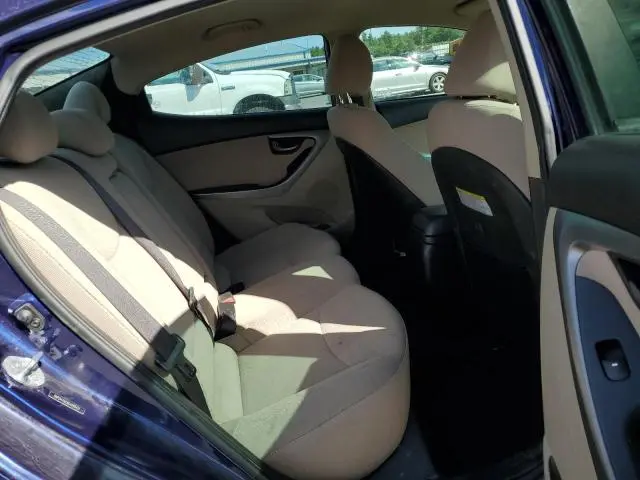 2014 HYUNDAI ELANTRA SE  