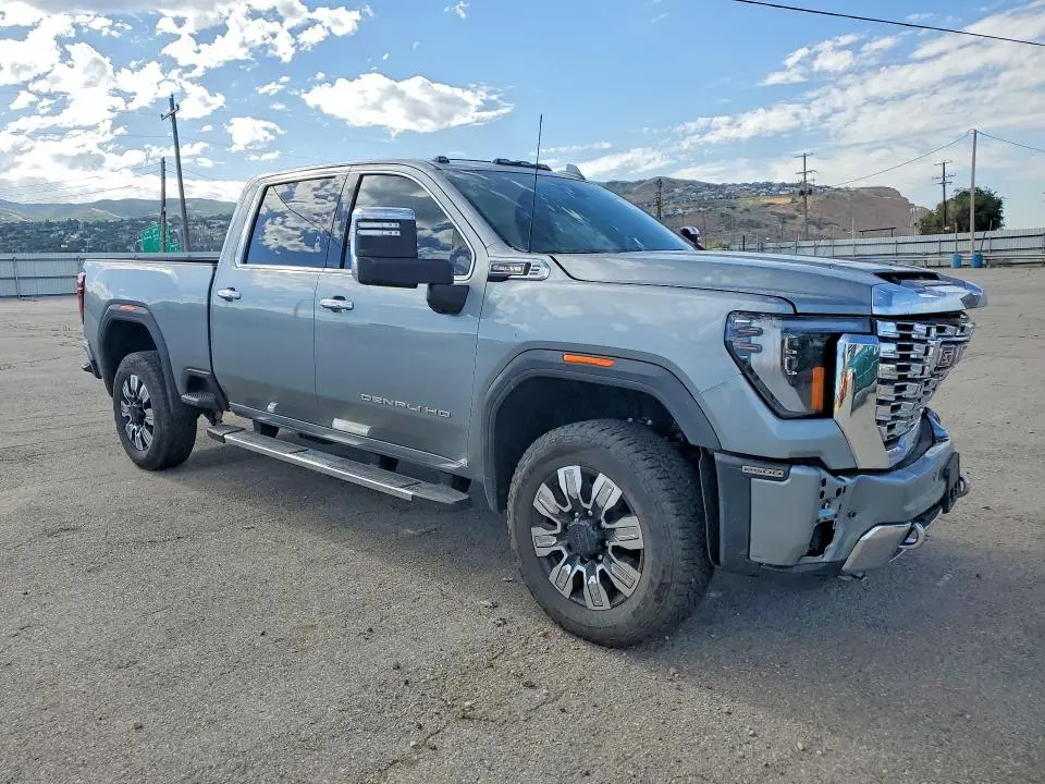 2026 GMC SIERRA K2500 DENALI  