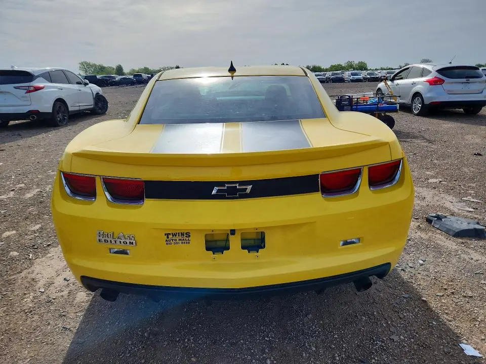 2013 CHEVROLET CAMARO LS  