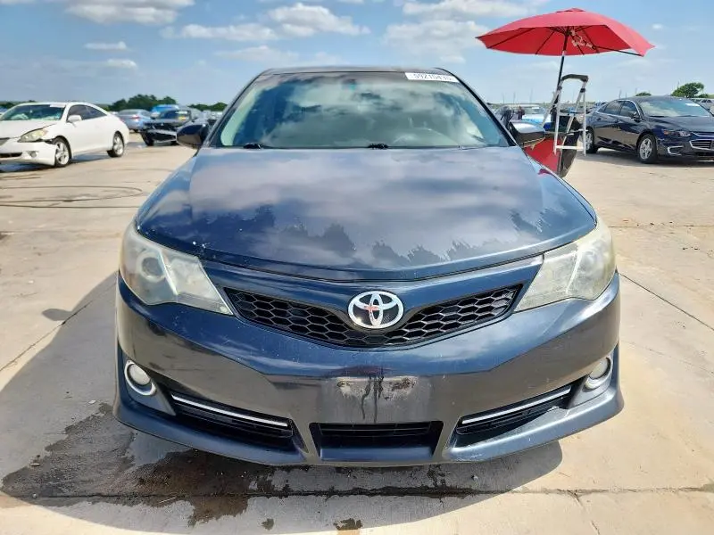 2013 TOYOTA CAMRY L  