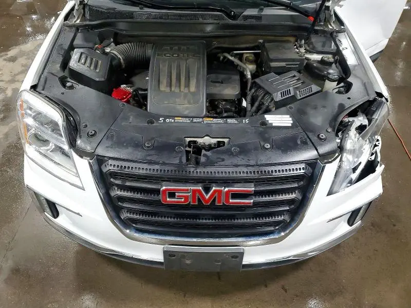 2017 GMC TERRAIN SLE  