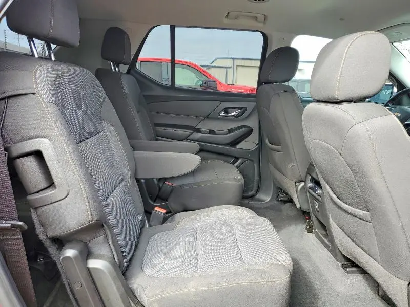 2020 CHEVROLET TRAVERSE LT  
