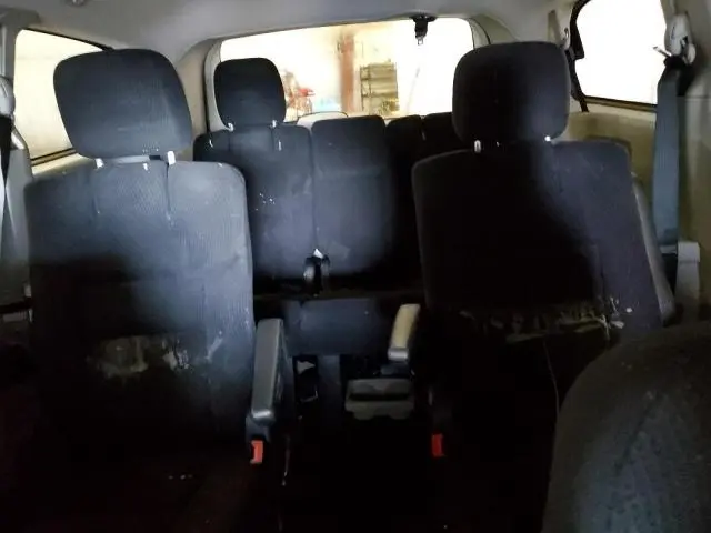 2014 DODGE GRAND CARAVAN SE  