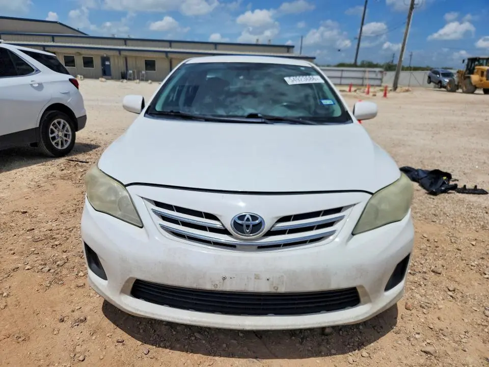 2013 TOYOTA COROLLA LE  