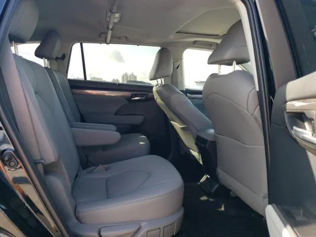 2023 TOYOTA HIGHLANDER HYBRID LIMITED  