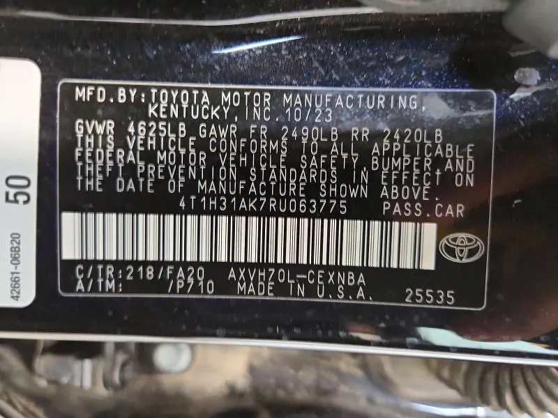 2024 TOYOTA CAMRY LE  