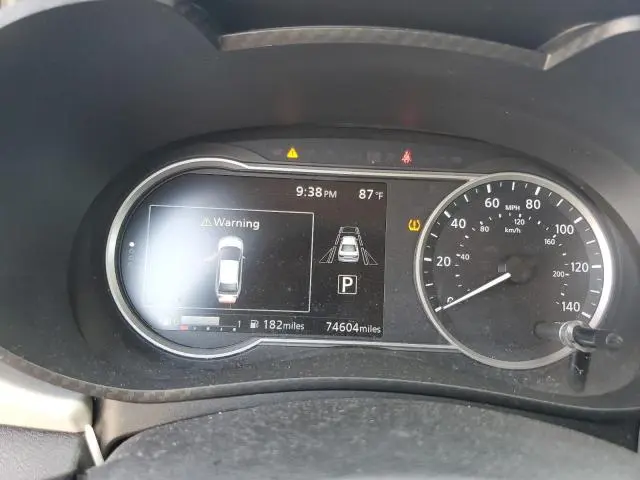 2021 NISSAN VERSA SV  