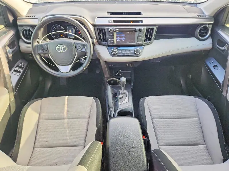 2016 TOYOTA RAV4 XLE  