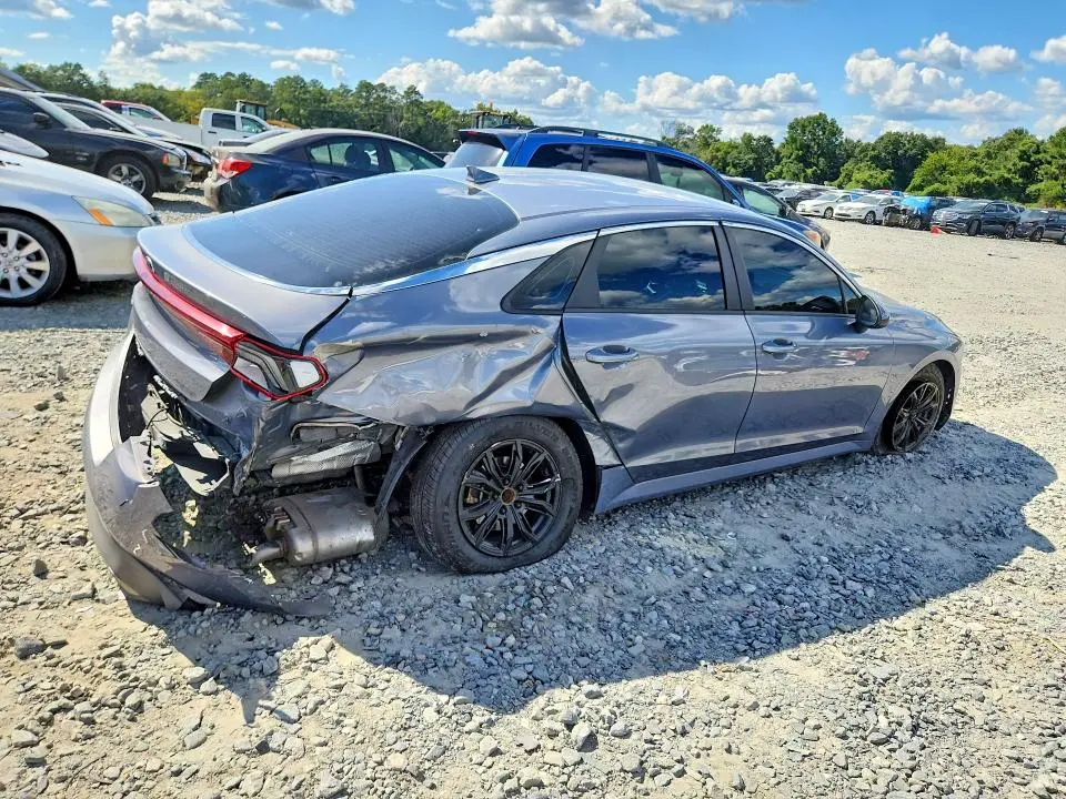 2021 KIA K5 LX  