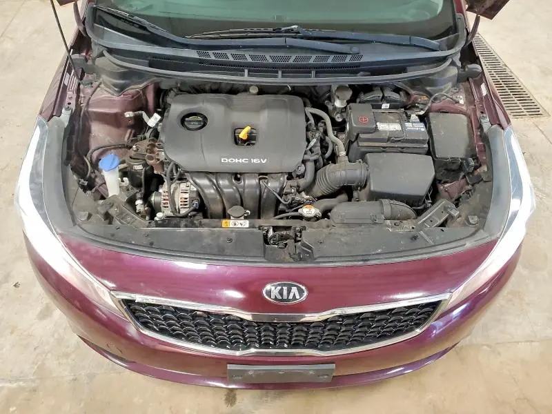 2017 KIA FORTE LX  