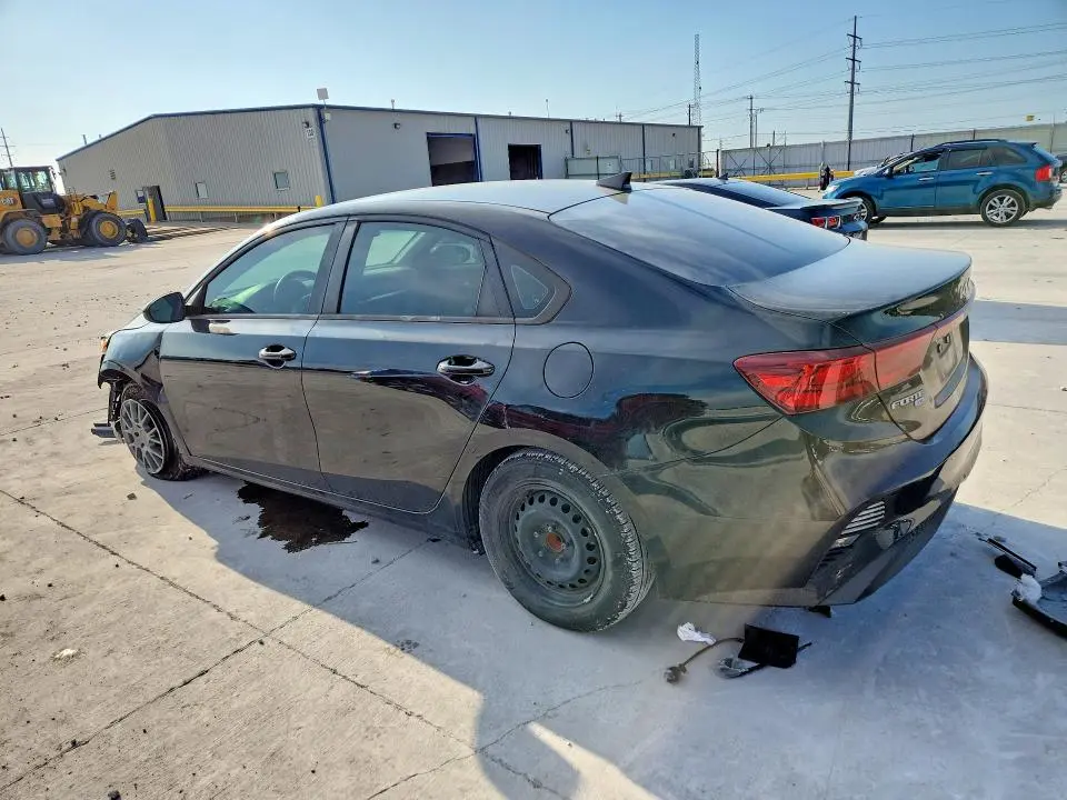 2022 KIA FORTE FE  