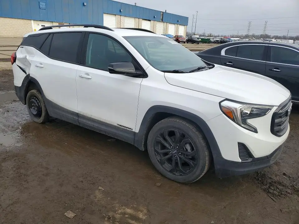 2019 GMC TERRAIN SLE  