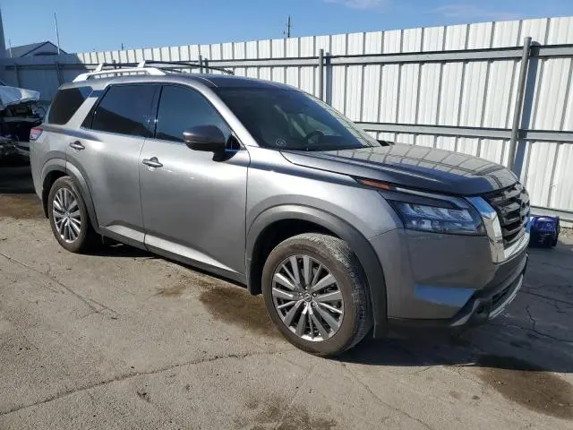 2025 NISSAN PATHFINDER SL  