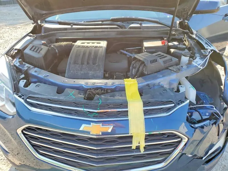 2017 CHEVROLET EQUINOX LT  