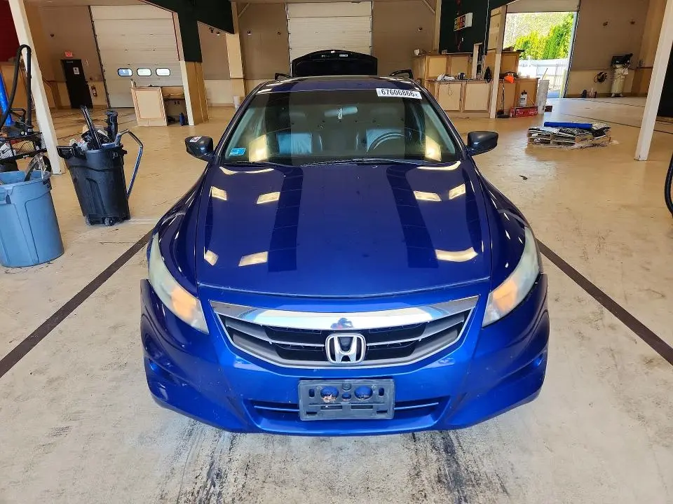 2011 HONDA ACCORD EXL  