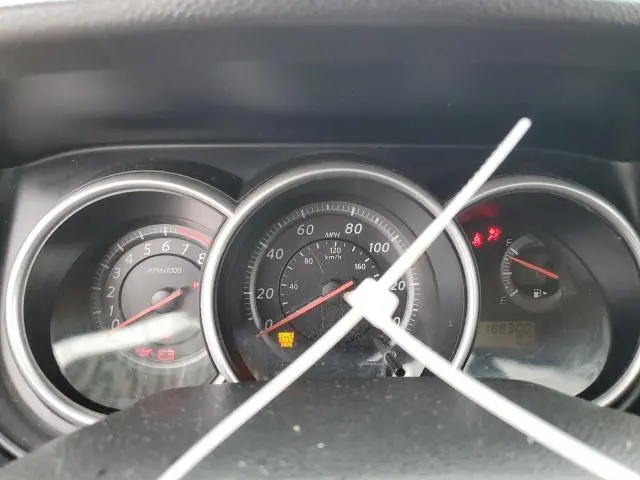 2011 NISSAN VERSA S  