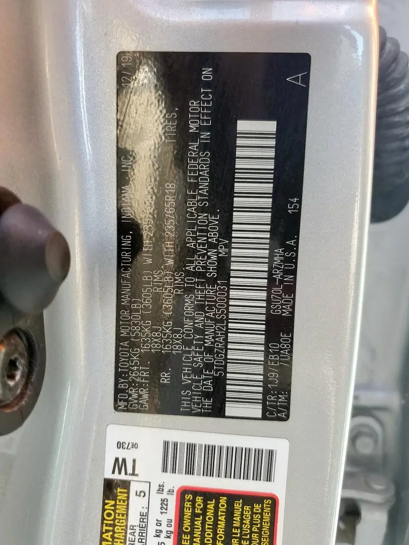 2020 TOYOTA HIGHLANDER XLE  