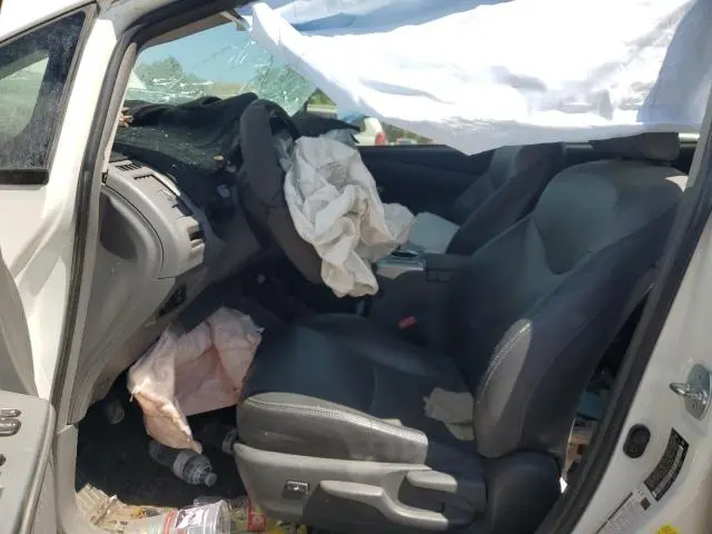 2012 TOYOTA PRIUS V   