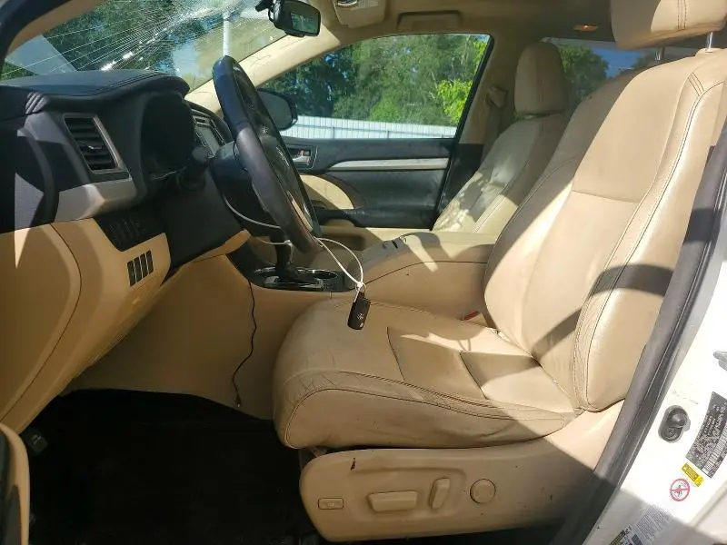 2014 TOYOTA HIGHLANDER XLE  