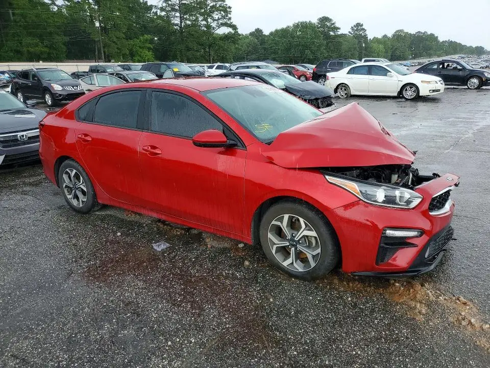 2021 KIA FORTE LXS  